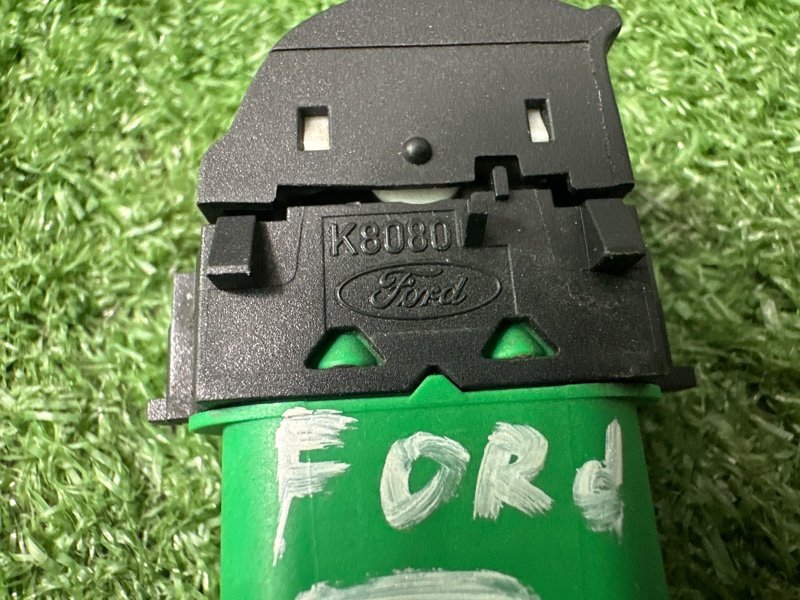 Кнопка стеклоподъемника Ford Focus 3 HB 2012 CB8