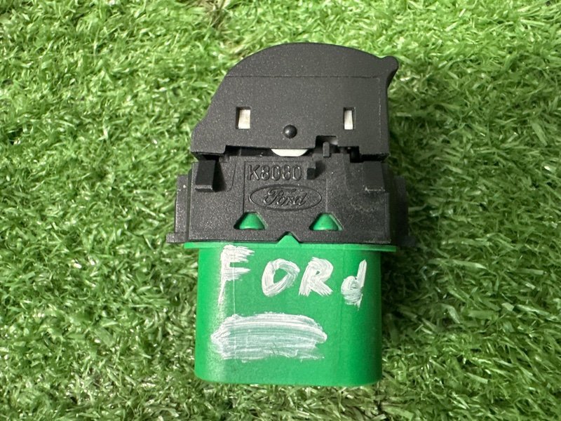 Кнопка стеклоподъемника Ford Focus 3 HB 2012 CB8