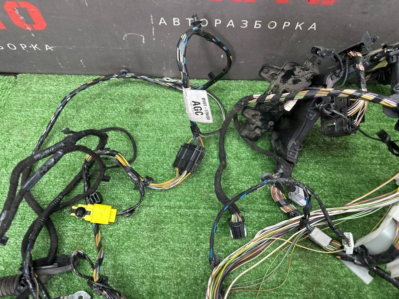 Проводка салона Ford Focus 3 HB 2012 CB8