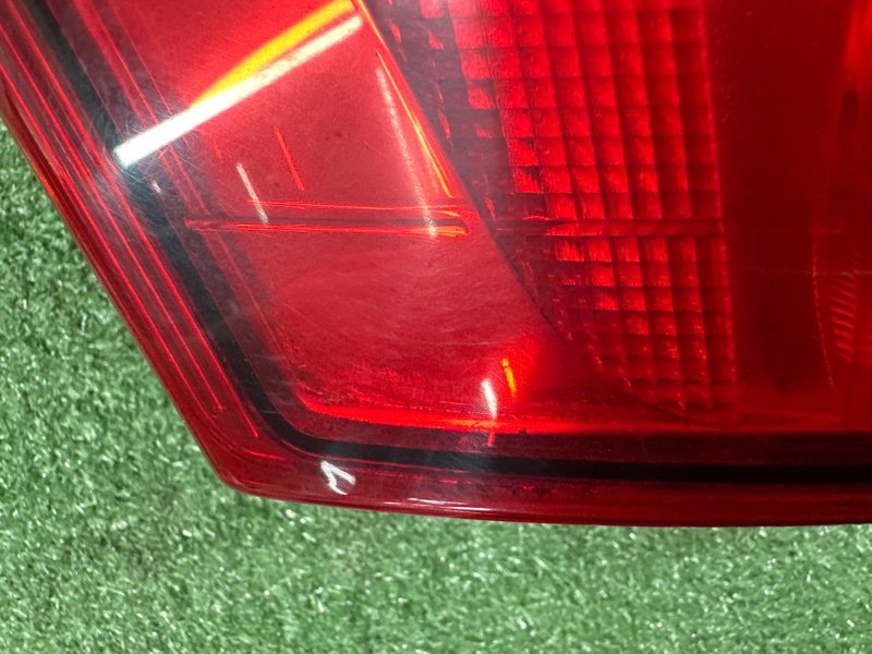 Фонарь Ford Focus 3 HB 2012 CB8