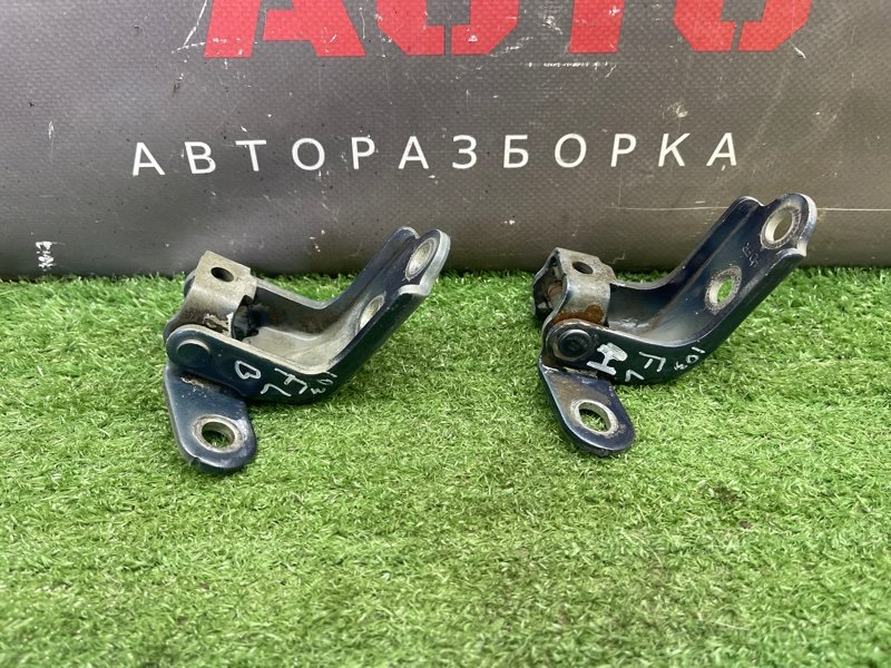 Петли двери Kia Ceed 1 2010 ED