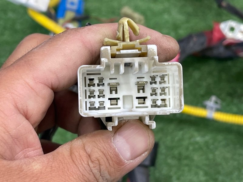 Проводка салона Kia Ceed 1 2010 ED