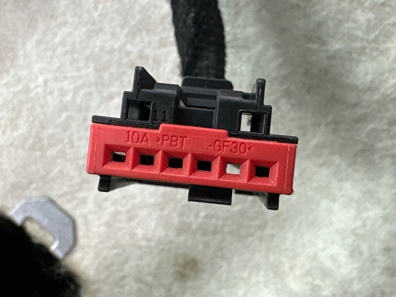 Обшивка потолка Ford Focus 3 HB 2012 CB8
