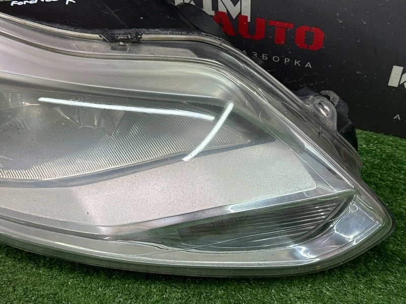 Фара Ford focus 3 2012 CB8