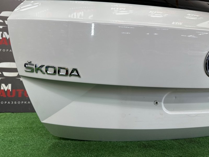 Крышка багажника Skoda Octavia 2014 A7