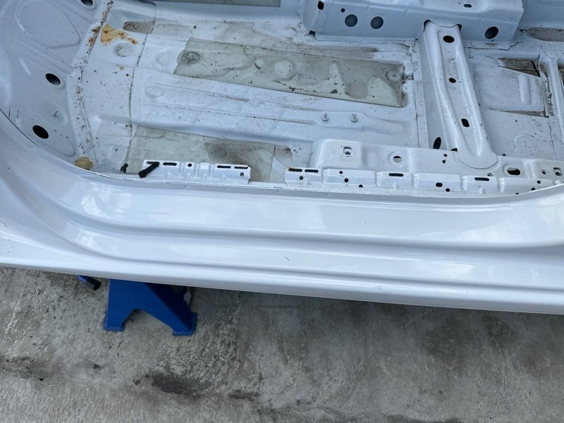 Порог со стойкой Skoda Octavia 2014 A7