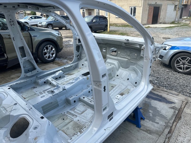 Порог со стойкой Skoda Octavia 2014 A7