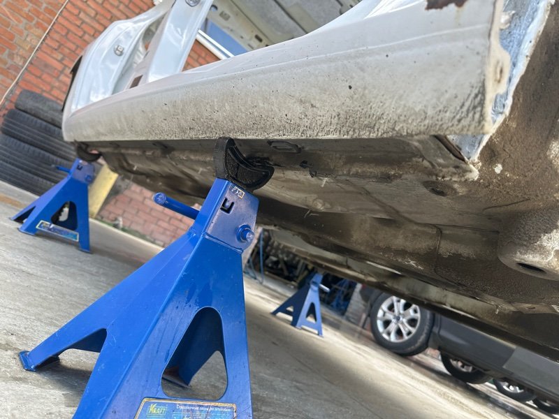 Порог со стойкой Skoda Octavia 2014 A7