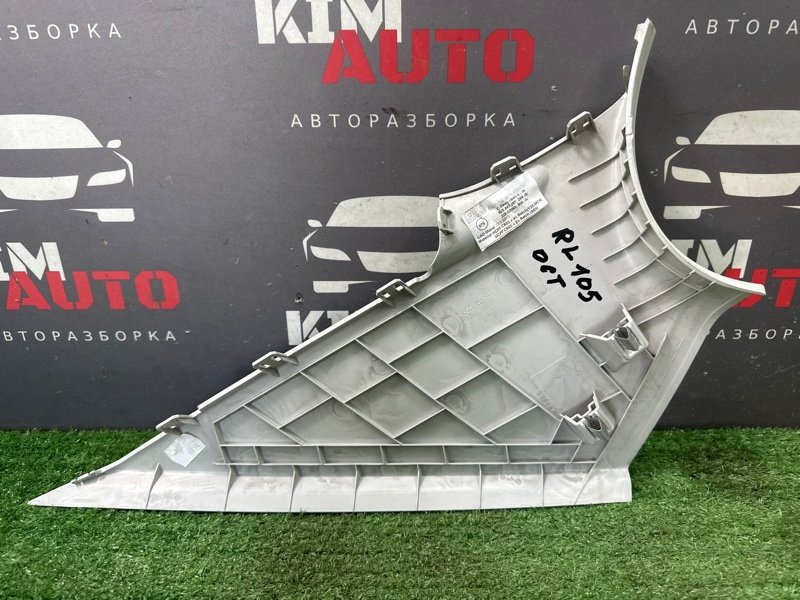 Накладка стойки верхняя Skoda Octavia 2014 A7