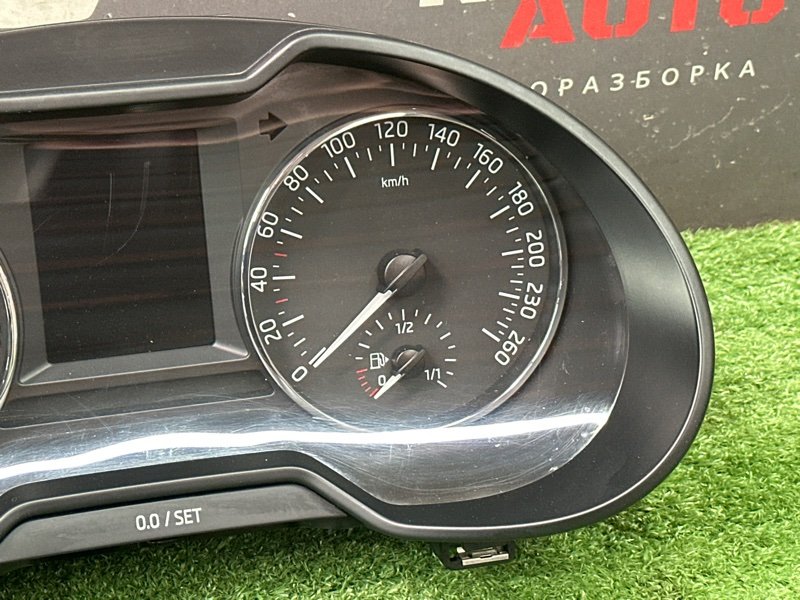 Панель приборов (щиток) Skoda Octavia 2014 A7