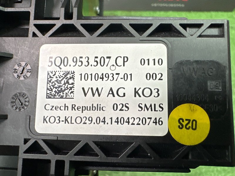 Подрулевой переключатель (гитара) Skoda Octavia 2014 A7