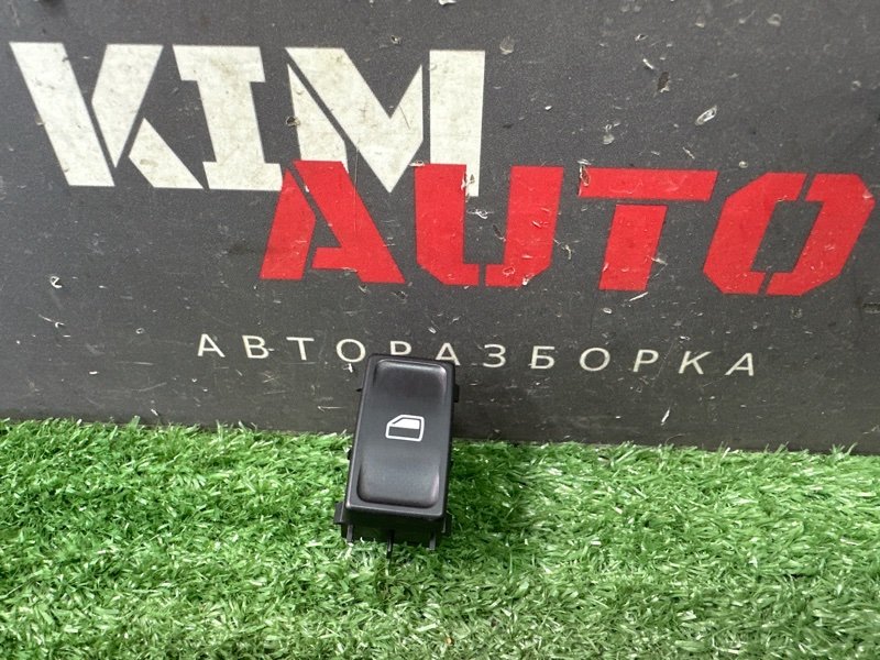 Кнопка стеклоподъемника Skoda Octavia 2014 A7