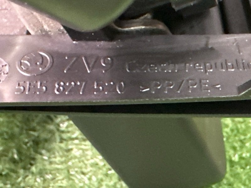 Замок крышки багажника Skoda Octavia 2014 A7