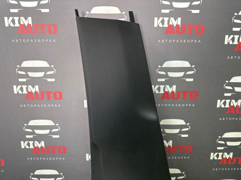 Накладка центральной стойки нижняя Skoda Octavia 2014 A7