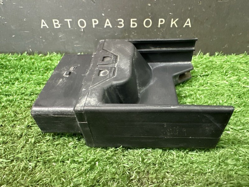 Блок управления топливным насосом Skoda Octavia 2014 A7