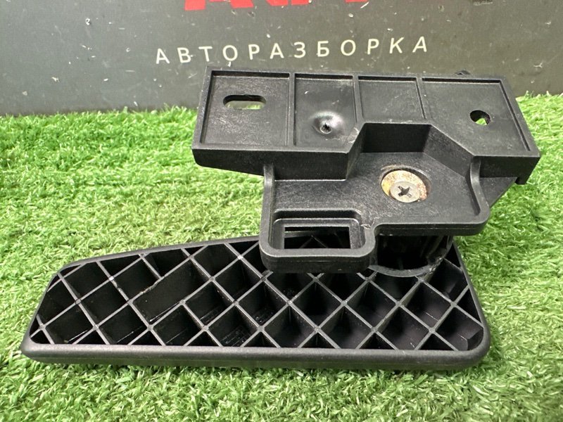 Ручка открывания капота Skoda Octavia 2014 A7