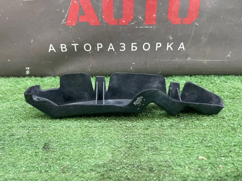 Кронштейн бампера Kia Ceed 1 2010 ED