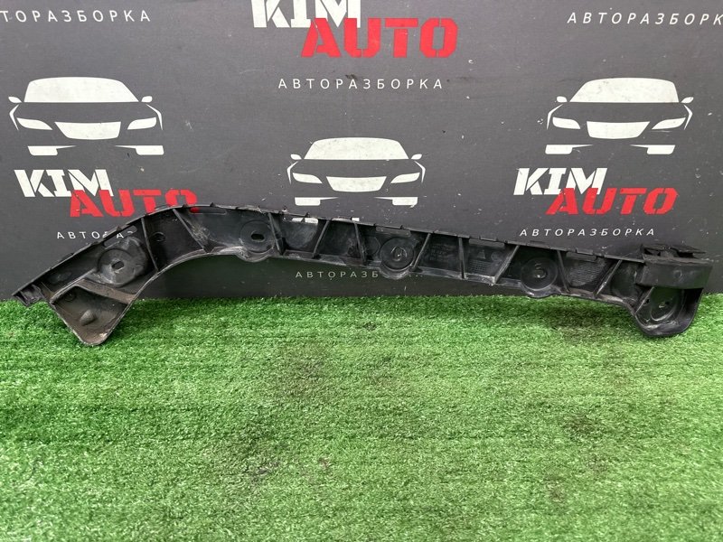 Кронштейн бампера Skoda Octavia 2014 A7