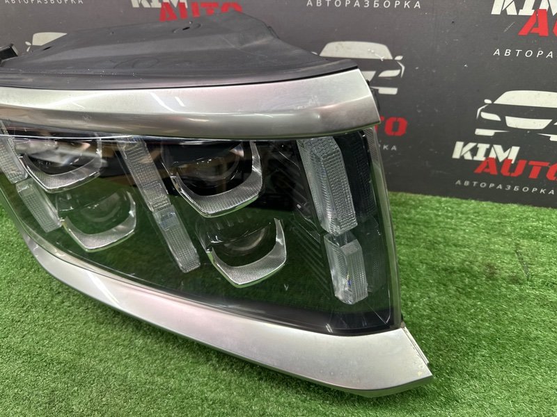 Фары передние Kia Mohave 2021 HM2