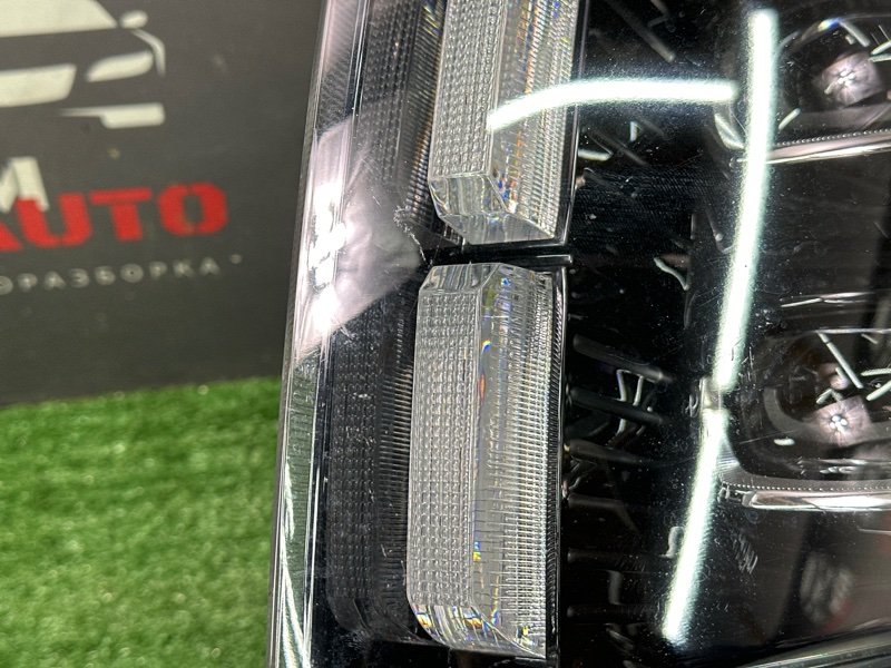 Фары передние Kia Mohave 2021 HM2