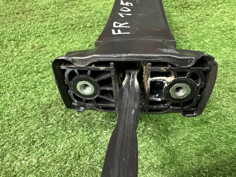 Ограничитель двери Skoda Octavia 2014 A7