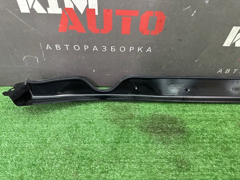 Накладка под жабо водосток Skoda Octavia 2014 A7
