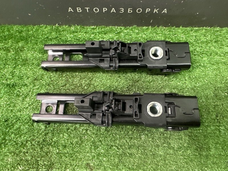 Механизм регулировки ремня безопасности Skoda Octavia 2014 A7