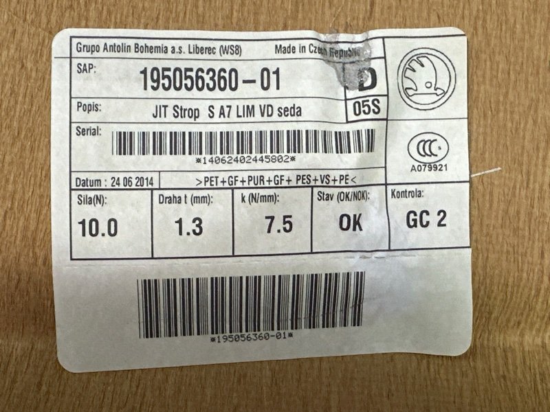 Обшивка потолка Skoda Octavia 2014 A7