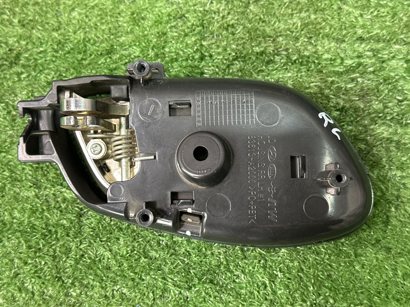 Ручка двери внутренняя (хром) Kia Ceed 2 2012 JD