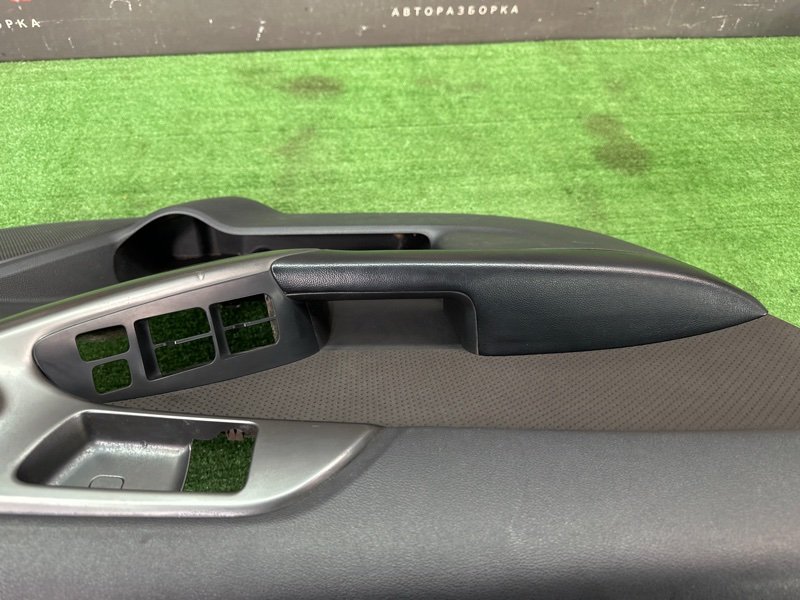Обшивка двери Kia Cerato 2 2010 TD