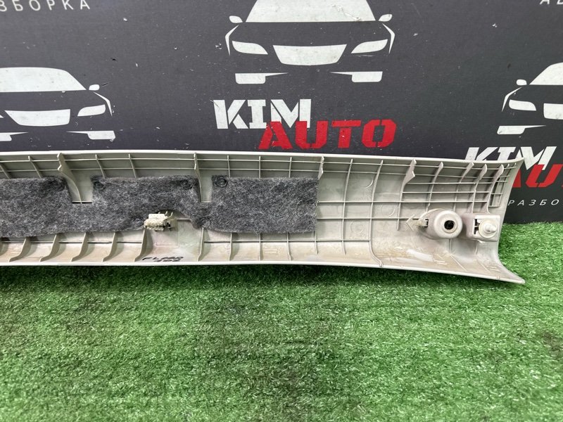 Накладка стойки лобового стекла Kia Cerato 2 2010 TD