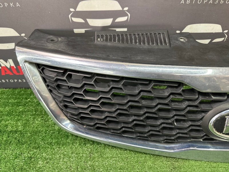 Решетка радиатора Kia Cerato 2 2010 TD