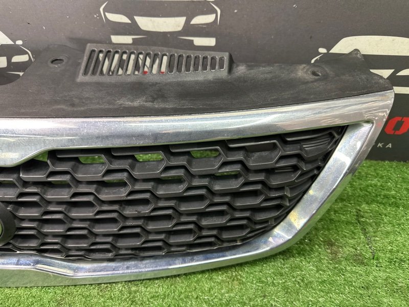 Решетка радиатора Kia Cerato 2 2010 TD