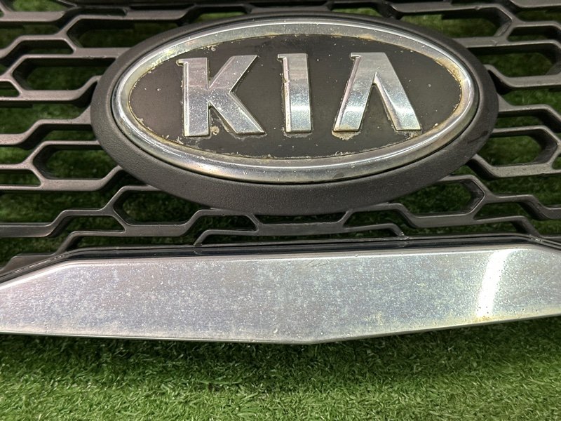 Решетка радиатора Kia Cerato 2 2010 TD