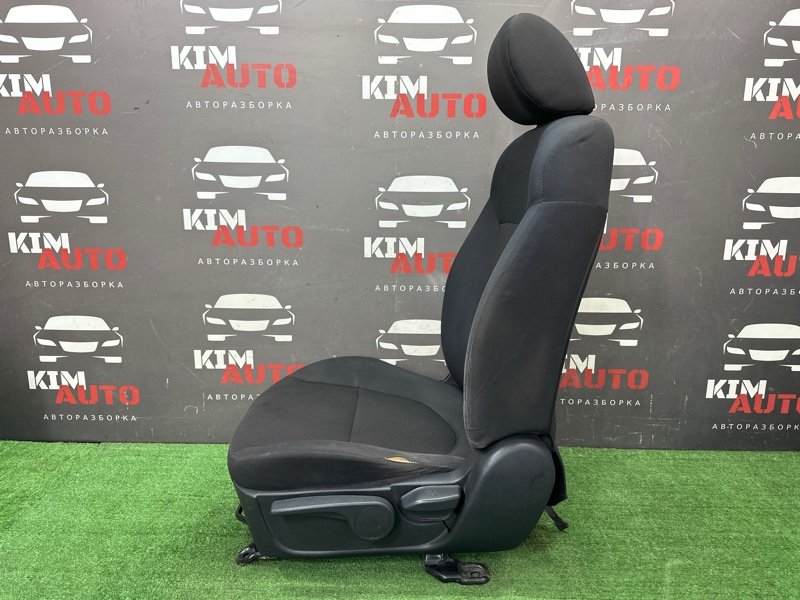 Сиденье переднее Kia Cerato 2 2010 TD