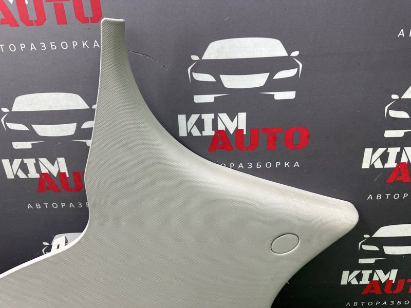Накладка стойки верхняя Kia Cerato 2 2010 TD