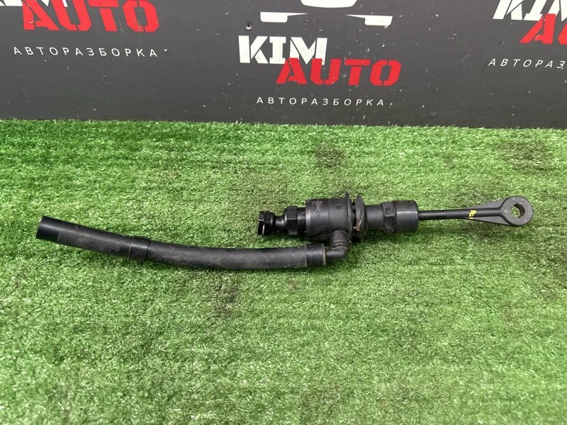 Главный цилиндр сцепления Kia Cerato 2 2010 TD