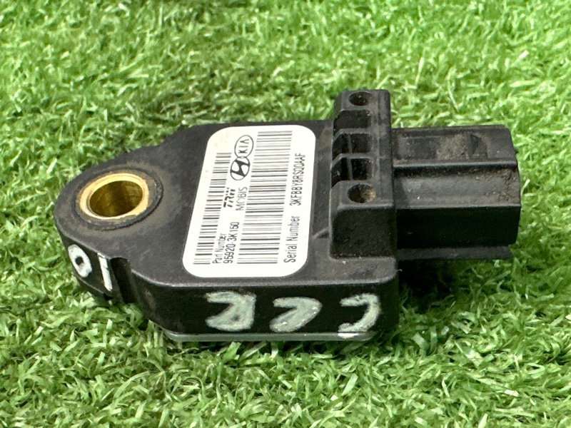 Датчик удара Air Bag Kia Cerato 2 2010 TD