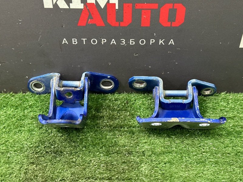 Петли двери Kia Cerato 2 2010 TD