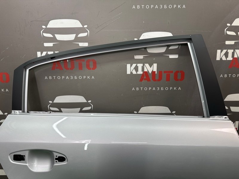 Дверь Kia Rio X 2020