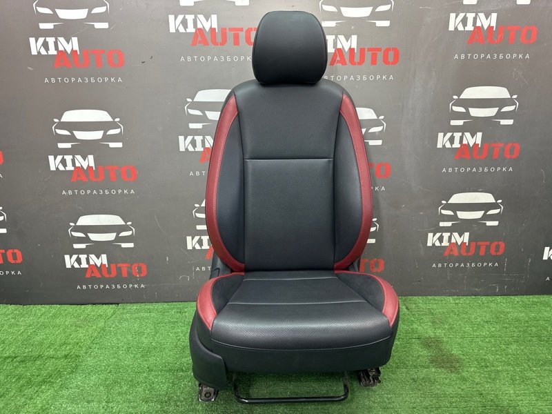 Сиденья передние комплект Kia Rio X 2020