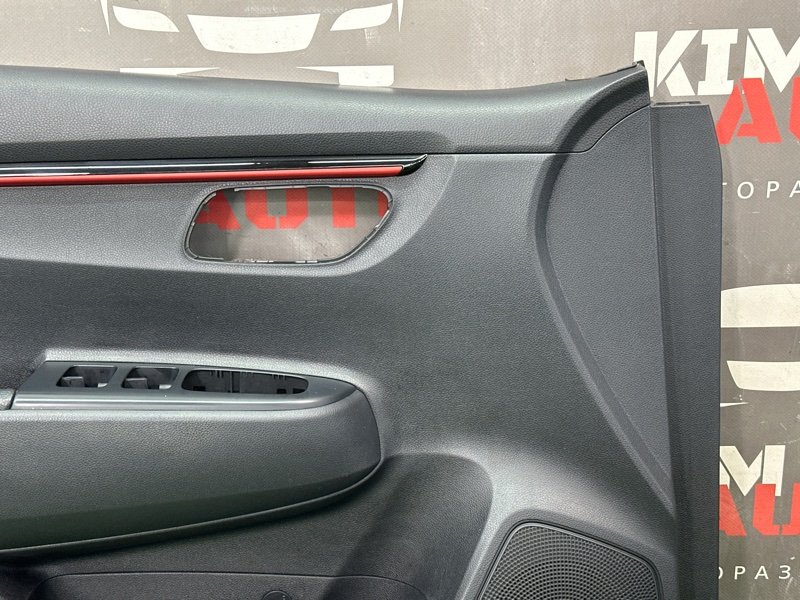 Обшивка двери Kia Rio X 2020
