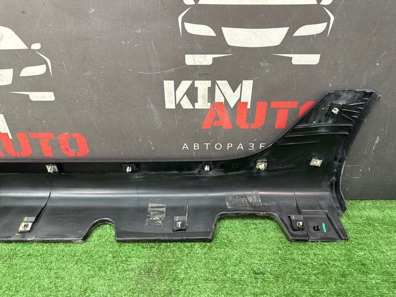 Накладка порога наружная Kia Rio X 2020