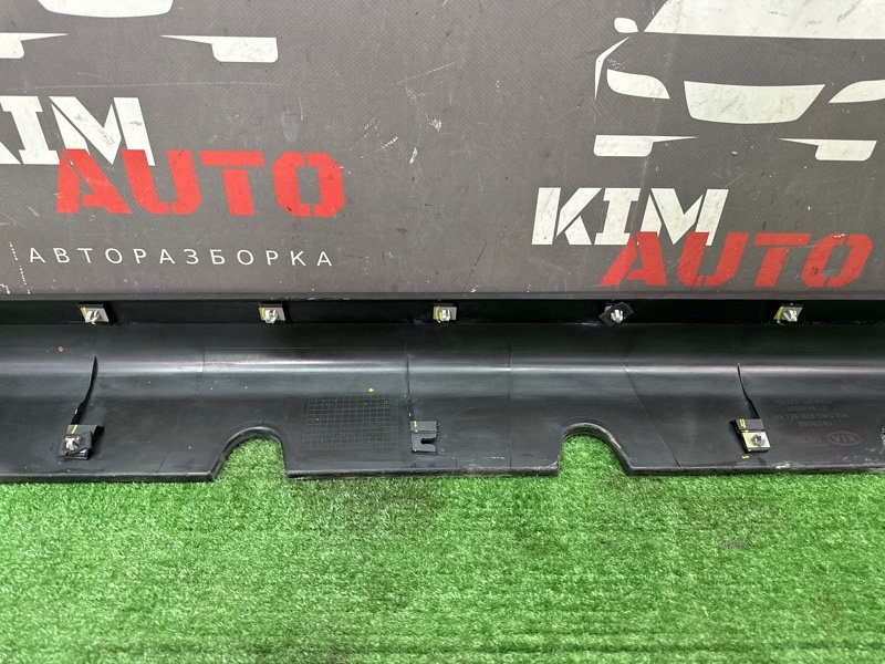 Накладка порога наружная Kia Rio X 2020