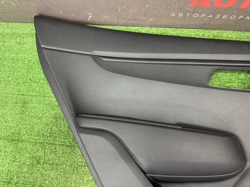 Обшивка двери Kia Rio X 2020