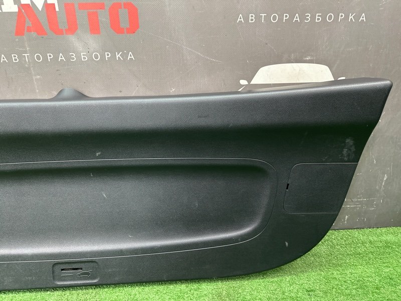 Обшивка крышки багажника Kia Rio X 2020
