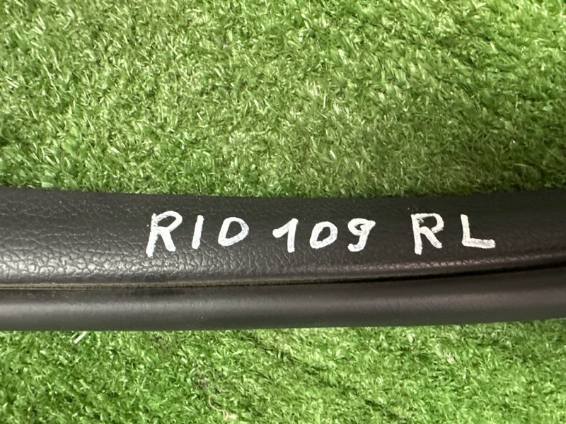 Уплотнитель проема двери Kia Rio X 2020