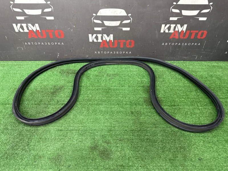 Уплотнитель багажника Kia Rio X 2020