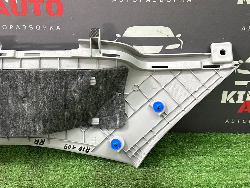 Накладка стойки верхняя Kia Rio X 2020