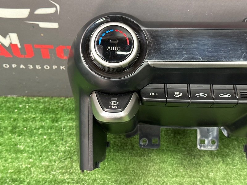 Блок управления климат-контролем Kia Rio X 2020